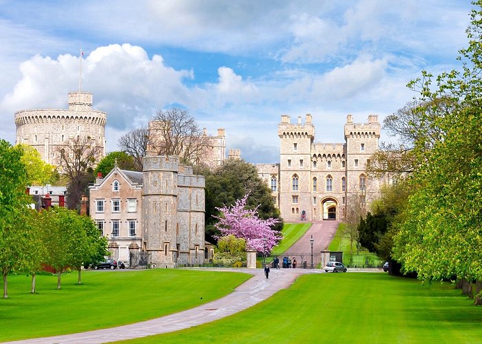 Majestic Windsor Castle with royal gardens and British heritage architecture
